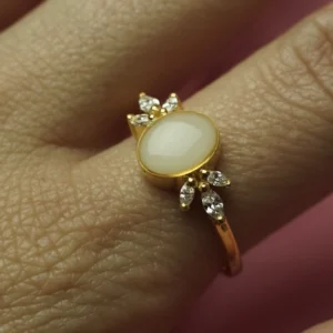 Anillo Odei de leche materna hecho a mano en plata de ley